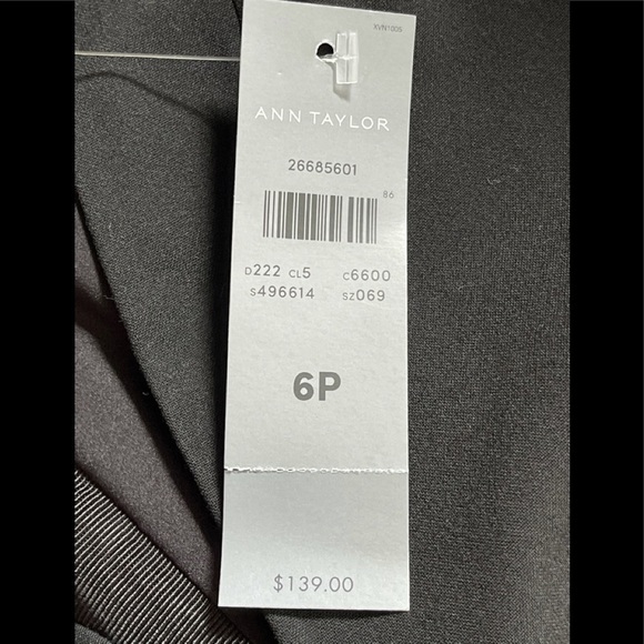 Ann Taylor THE PETITE V-NECK BELTED SHEATH DRESS - Picture 11 of 13